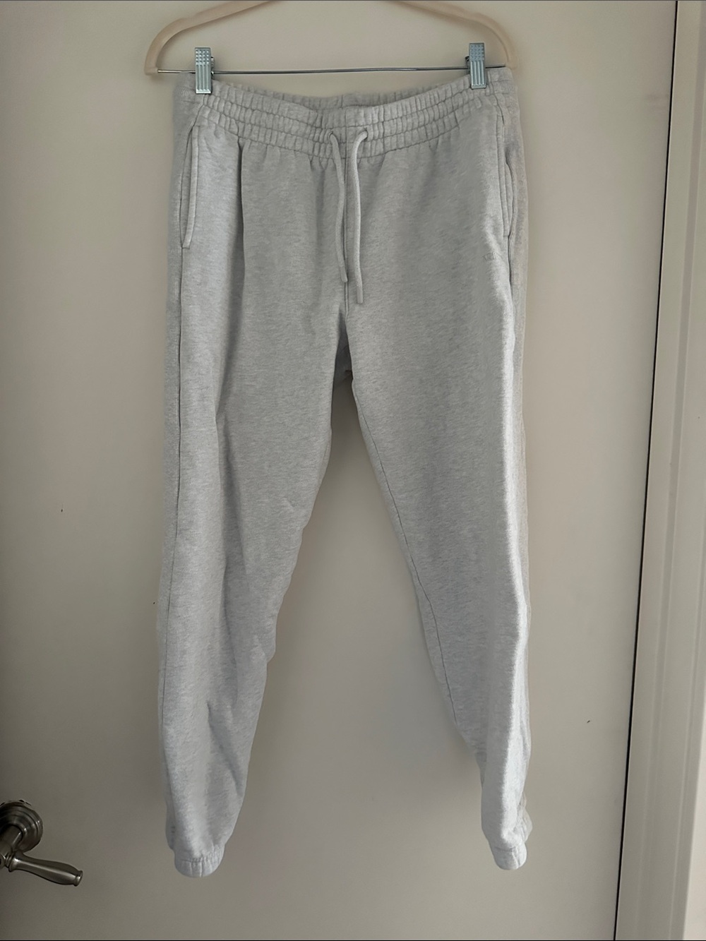 Aritzia Boyfriend Fit Sweatfleece Jogger Sweatpants with Drawstring